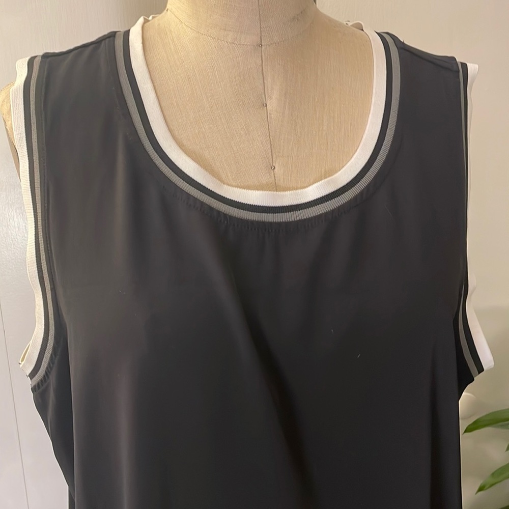 ABS sleeveless sheath dress in black with white trim - Picture 2 of 5